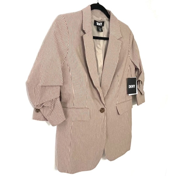 DKNY Ruched 3Q Sleeves One Button Pinstripe Blazer in Khaki Brown - Picture 3 of 13